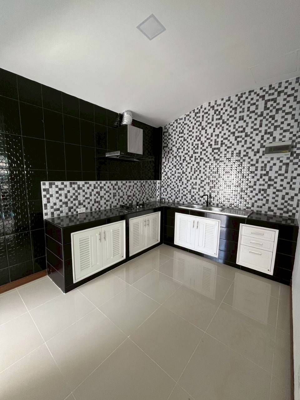 หมู่บ้านสินสุขธานี ถลาง WR-04209 6