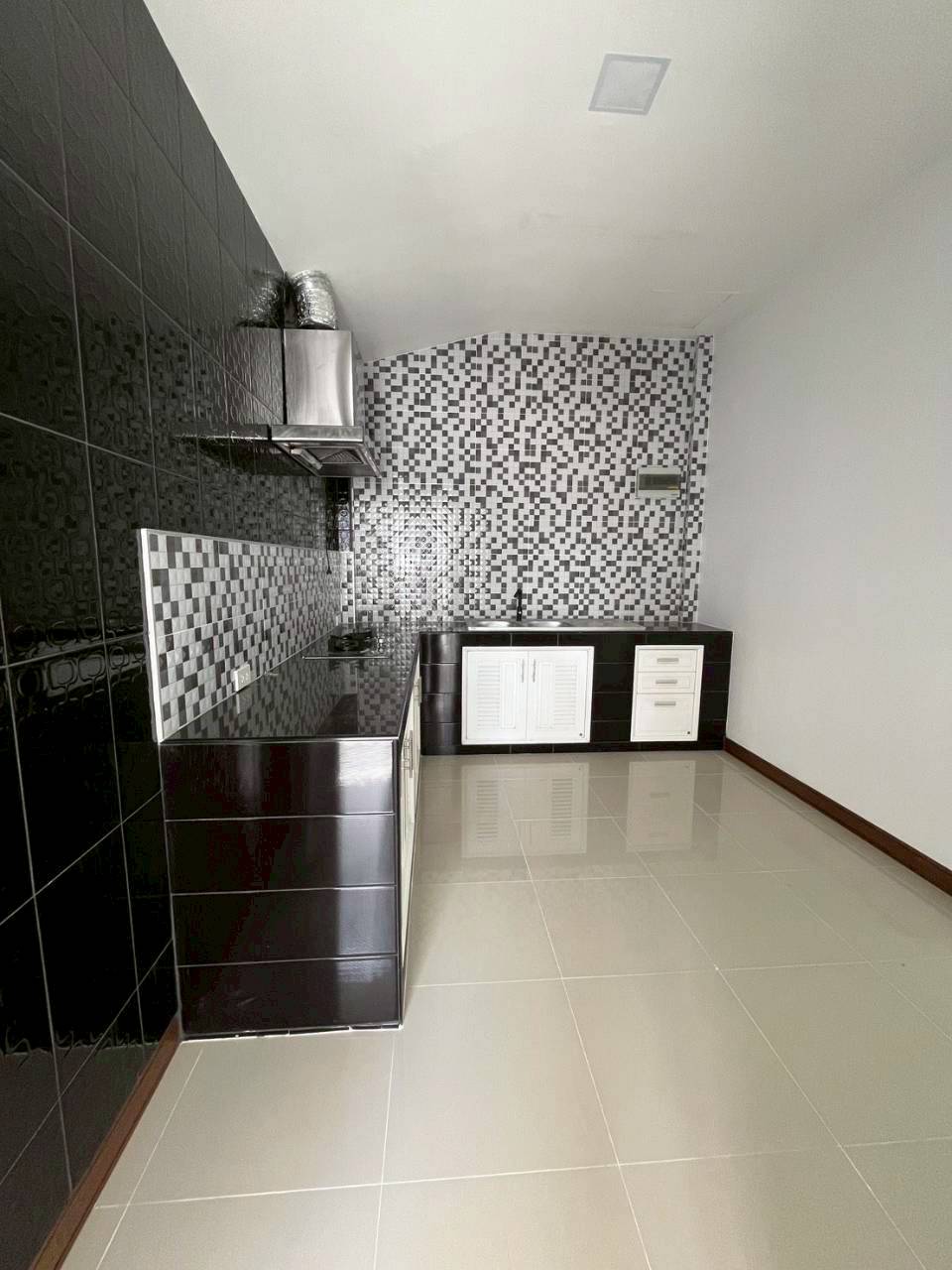 หมู่บ้านสินสุขธานี ถลาง WR-04209 8