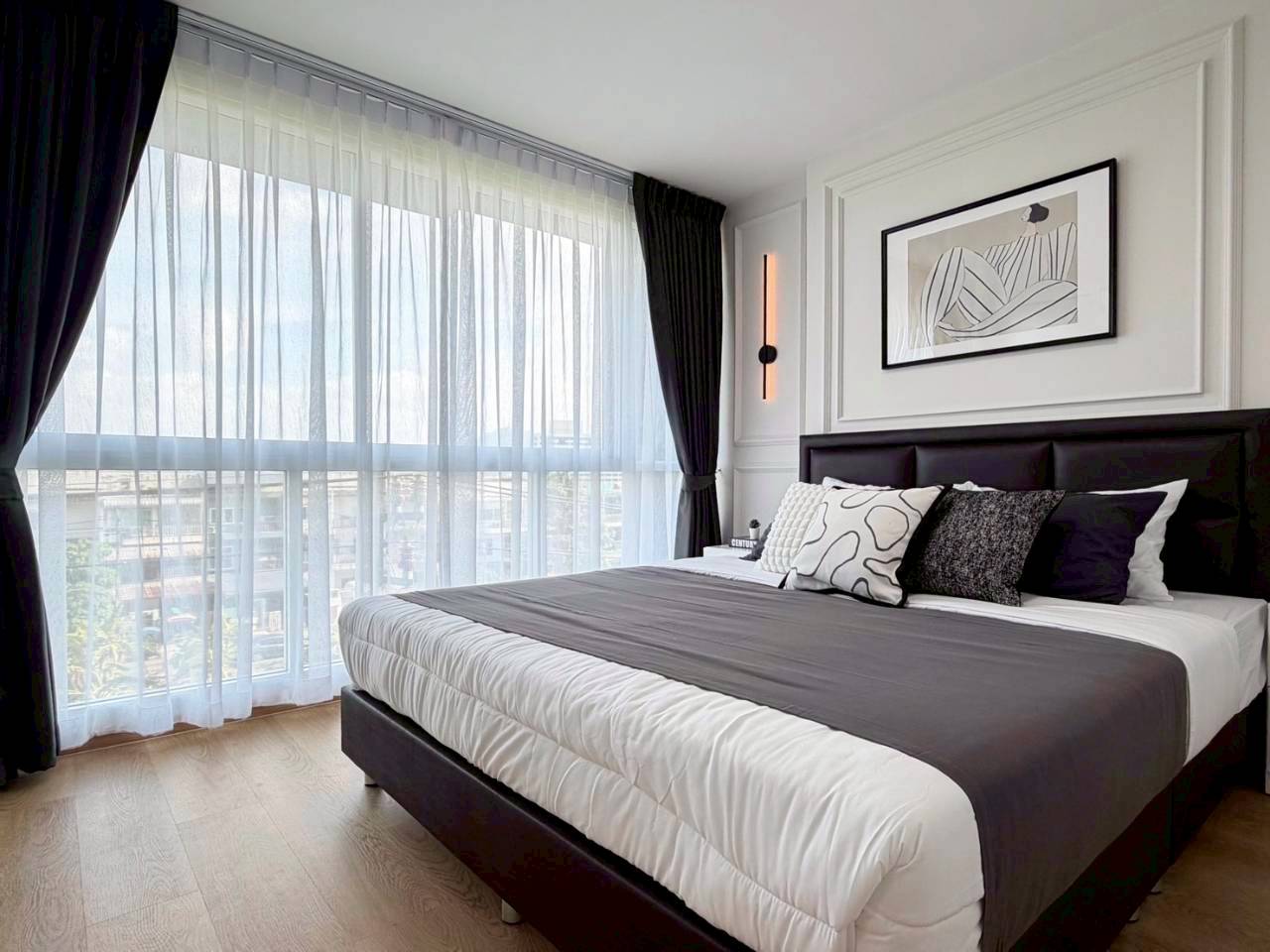 The Wide Condominium WR-04307 5