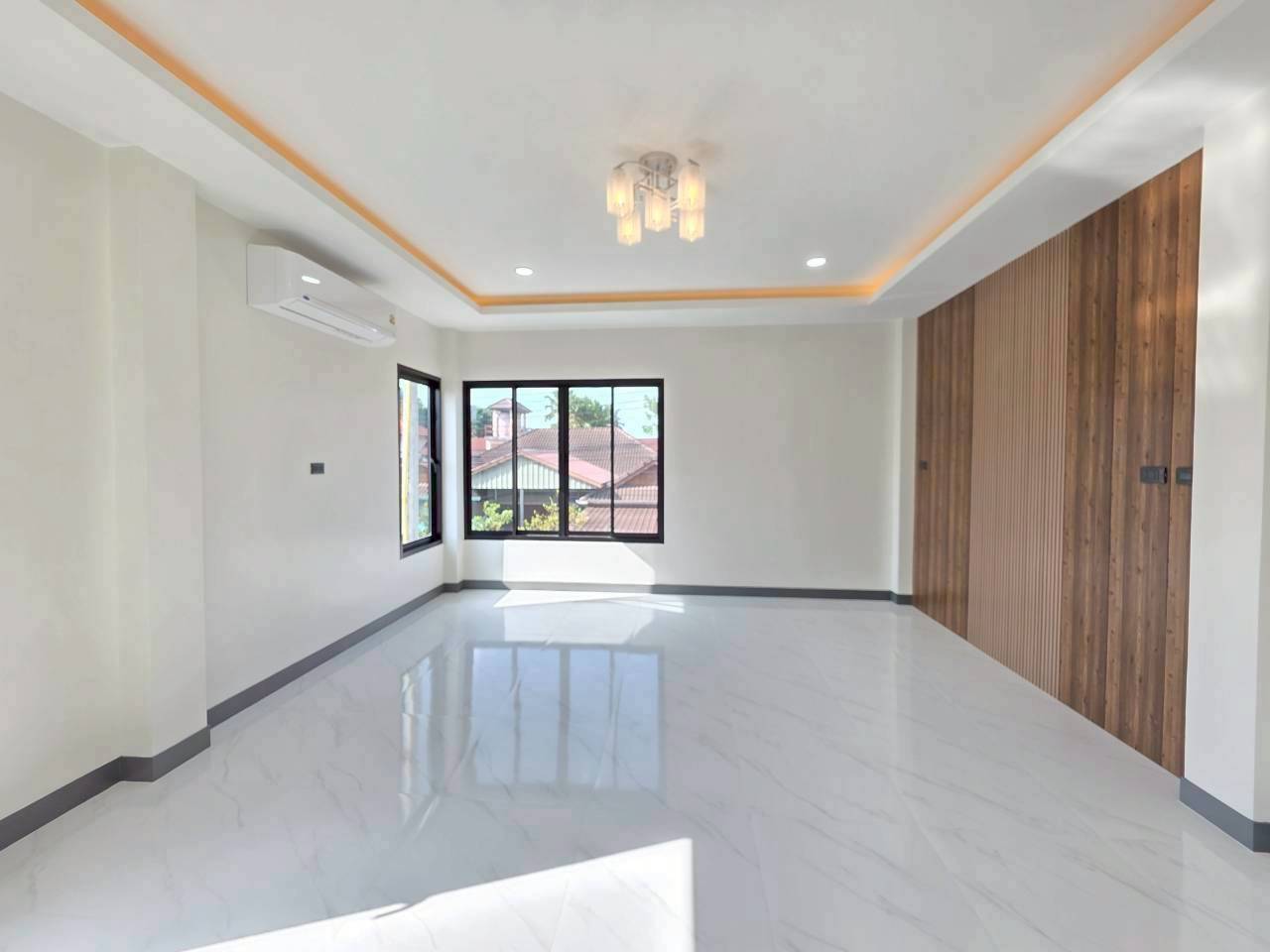 บ้านสร้างใหม่ โซนวิชิต WR-04310 2