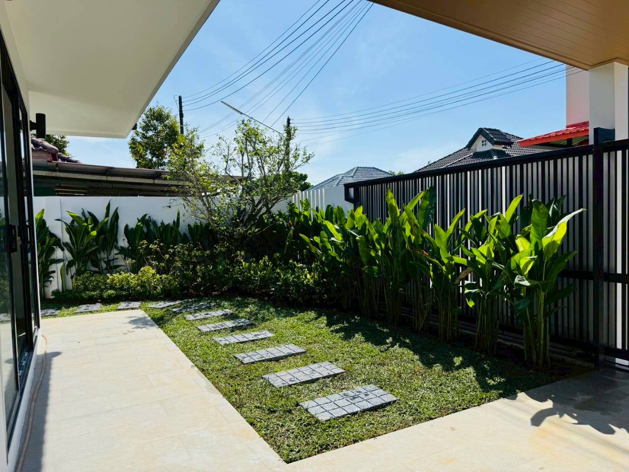 หมู่บ้านธนาภา ท่าเรือ WR-04317 11