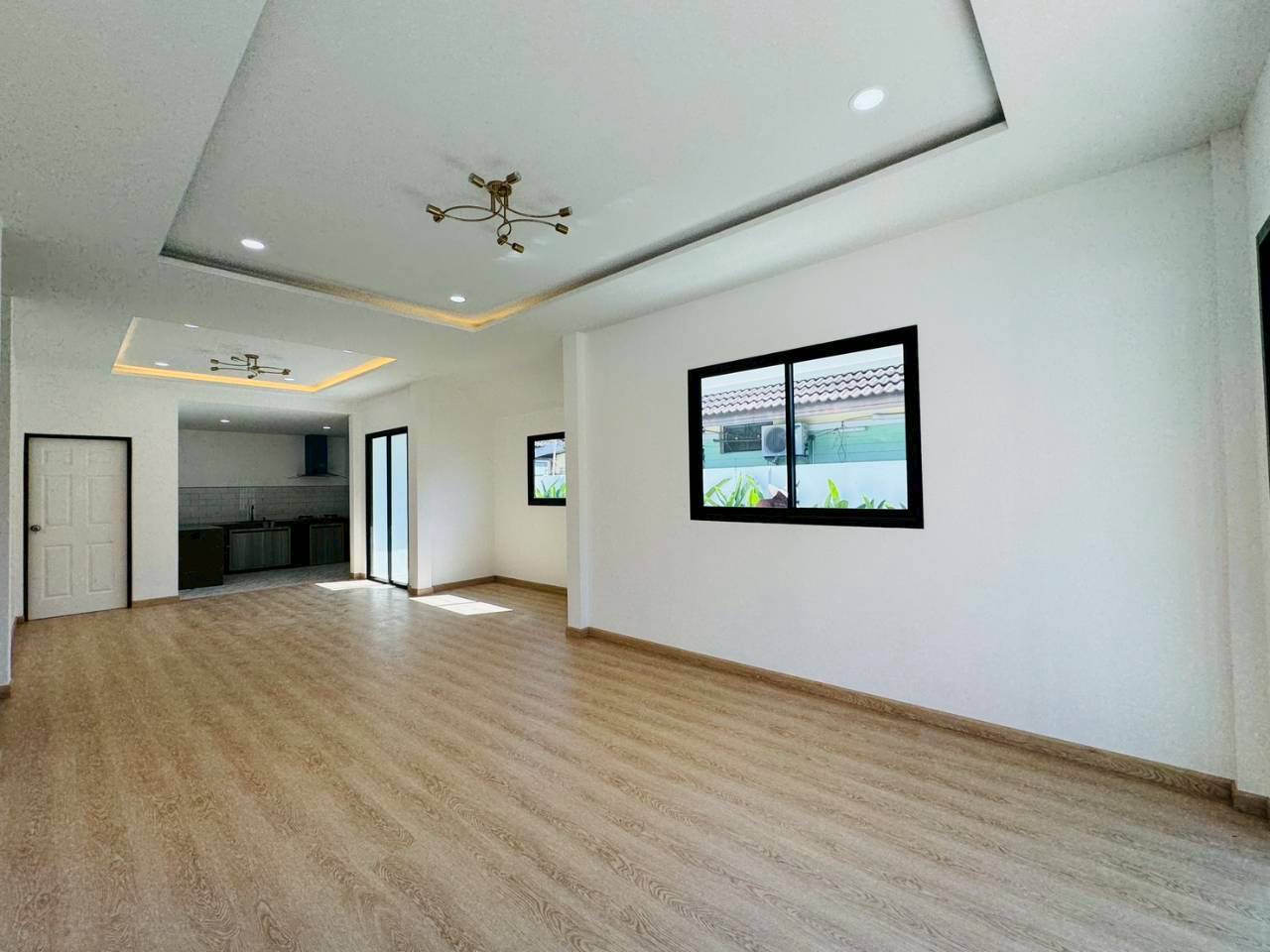 หมู่บ้านธนาภา ท่าเรือ WR-04317 2