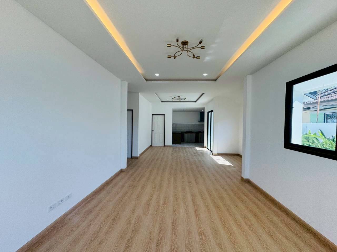 หมู่บ้านธนาภา ท่าเรือ WR-04317 3