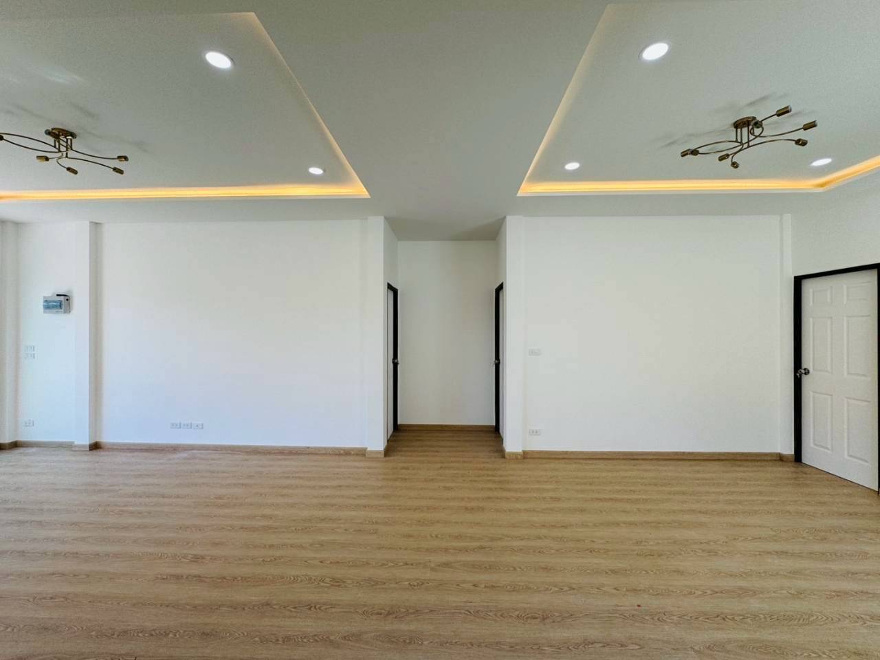 หมู่บ้านธนาภา ท่าเรือ WR-04317 5