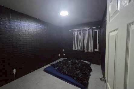 หมู่บ้านโกลเด้นวิลล์ 2 WR-04327 8