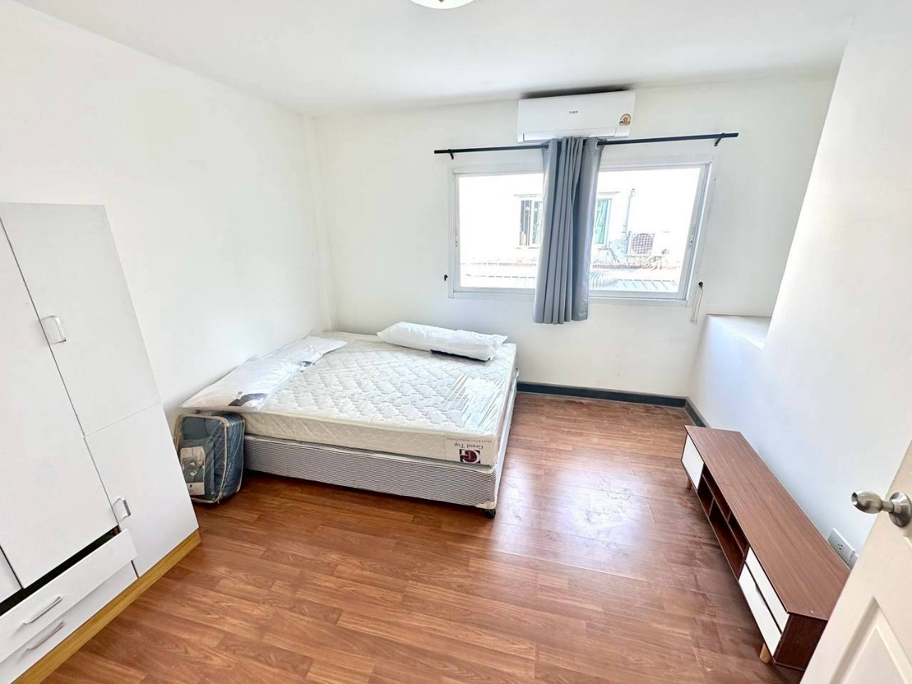 หมู่บ้านภูเก็ตแอดทาวน์ WR-04329 11