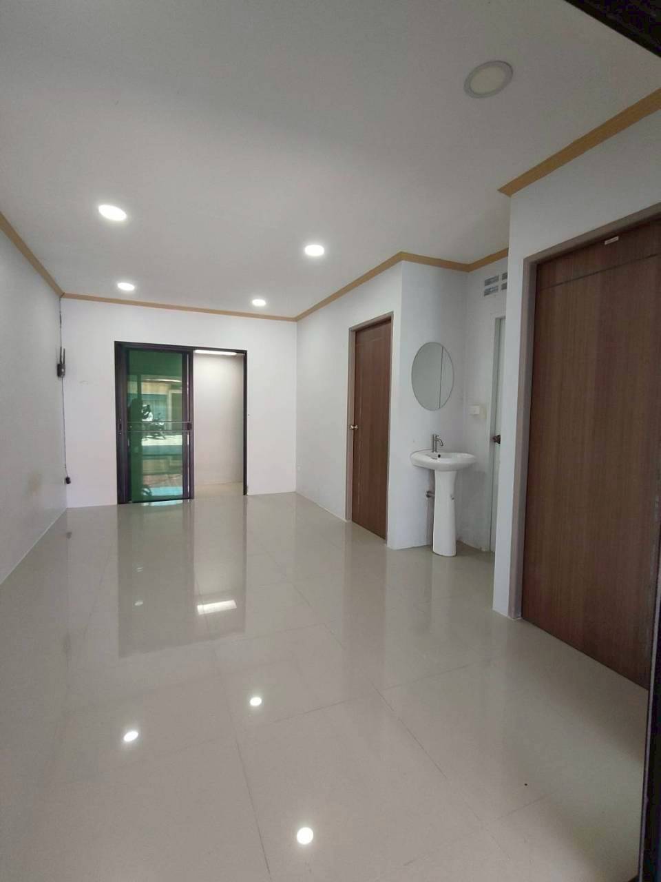 หมู่บ้านติวราธานี WR-04330 2