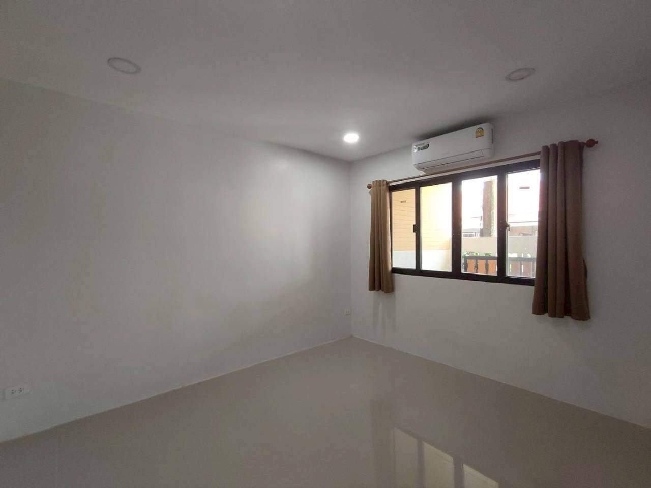 หมู่บ้านติวราธานี WR-04330 4