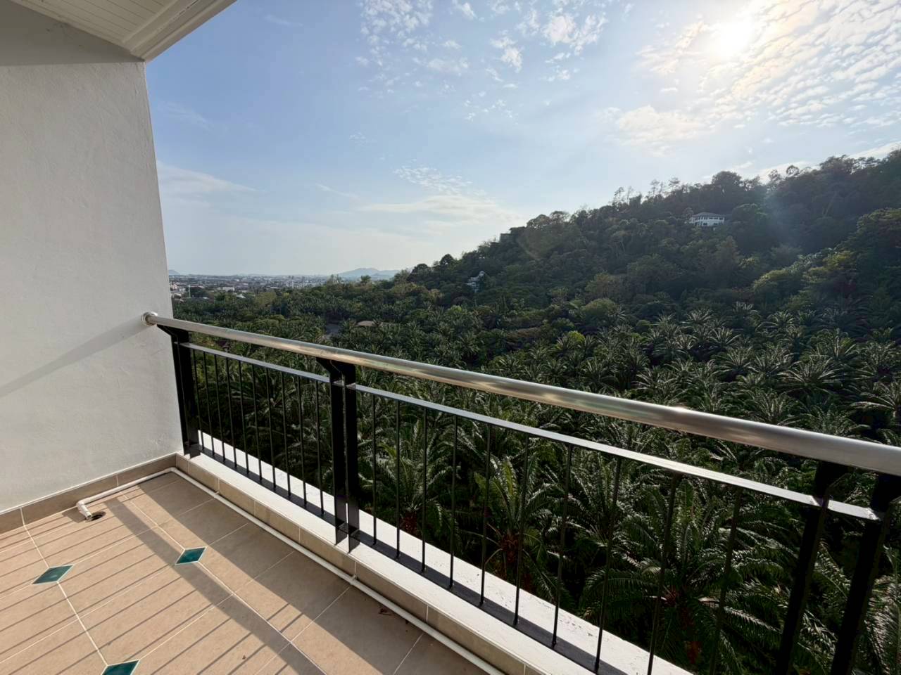 Phanason The Green Place Condominium WR-04334 10