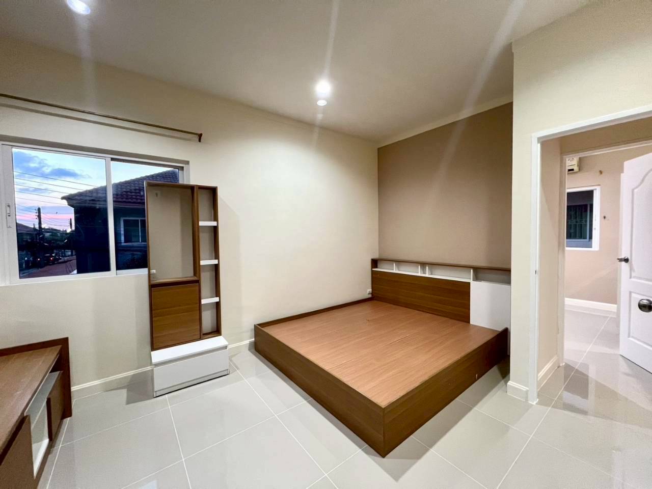 หมู่บ้านไอลีฟทาวน์ 2 WR-04336 3