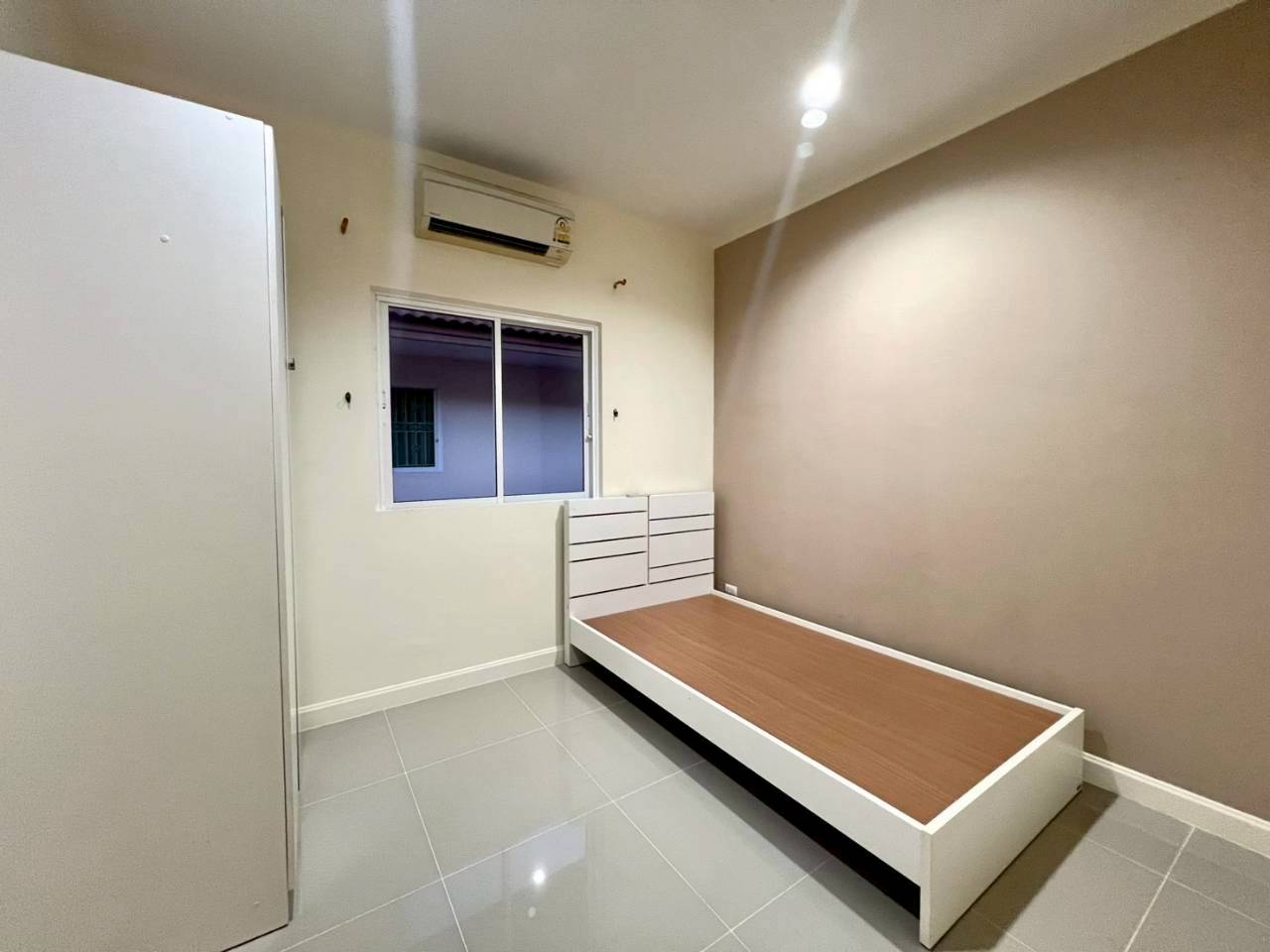 หมู่บ้านไอลีฟทาวน์ 2 WR-04336 5