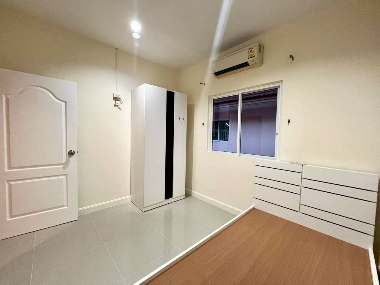 หมู่บ้านไอลีฟทาวน์ 2 WR-04336 9