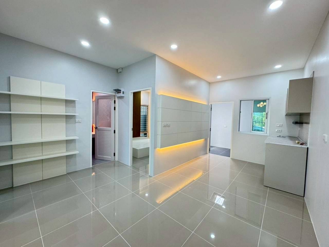 หมู่บ้านตะวันเพลส WR-04346 2