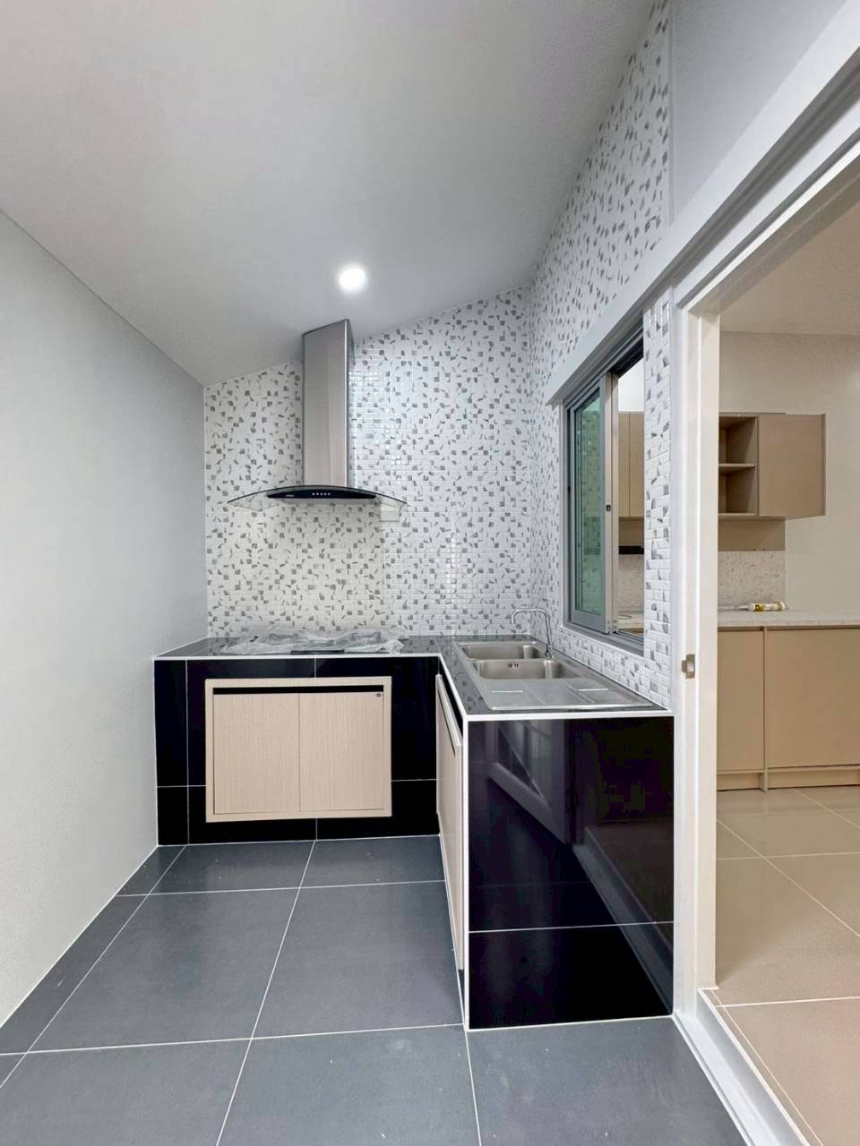 หมู่บ้านตะวันเพลส WR-04346 4