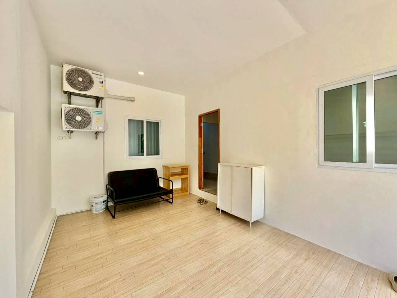 ทาวน์เฮาส์ชั้นเดียว โซนกะทู้ WR-04347 2