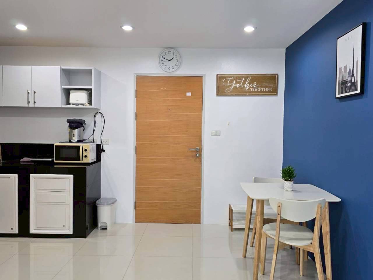 Ratchaporn Place WR-04348 5