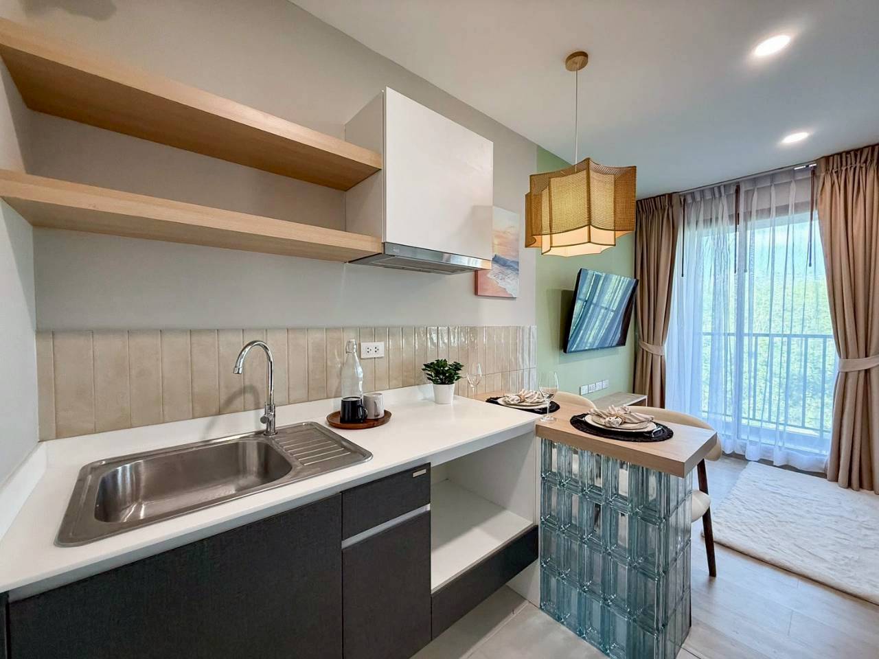 Zcape 3 Condominium WR-04349 9