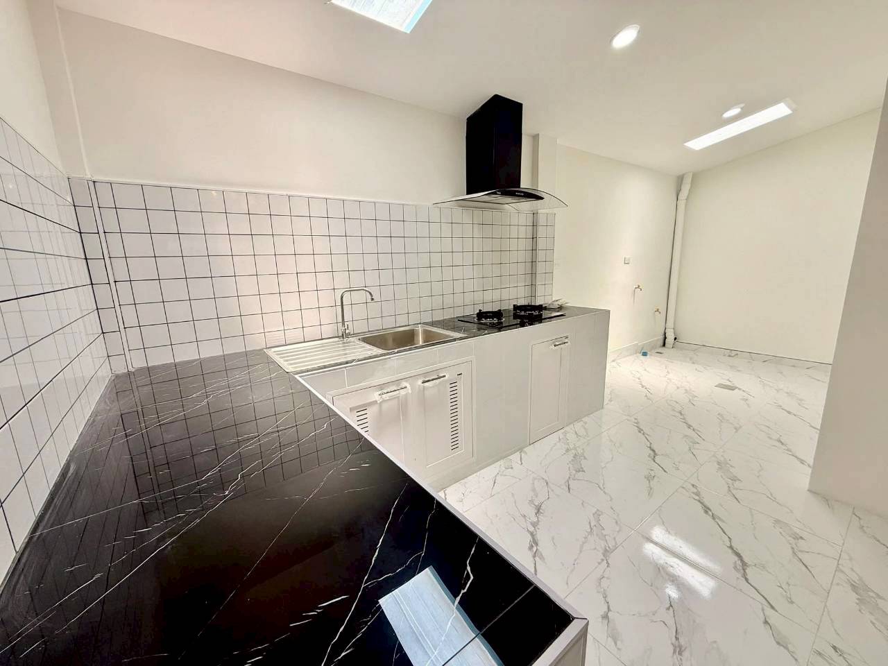 หมู่บ้านอิรวดี บายพาส WR-04352 6