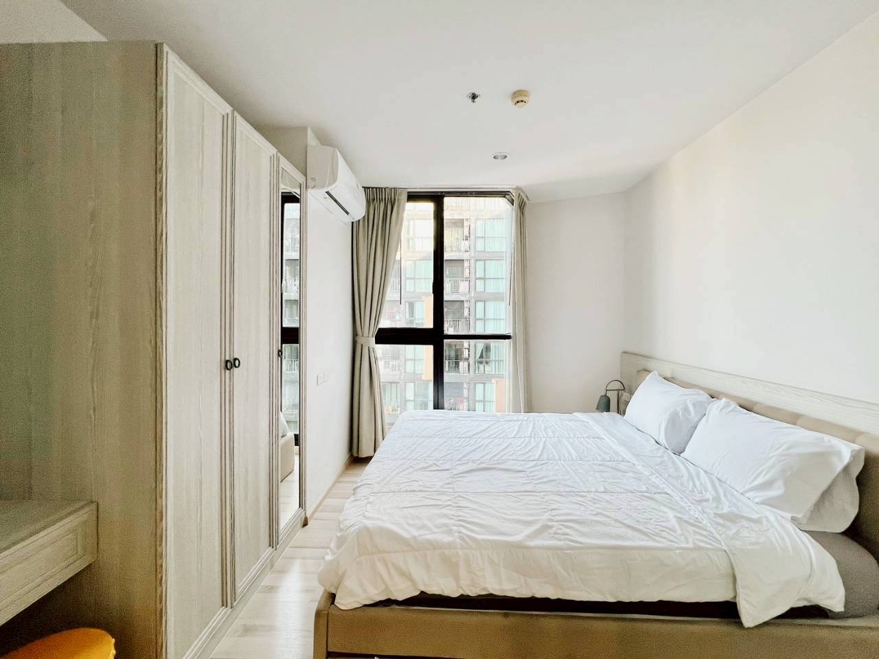 The Base Height WR-04360 2