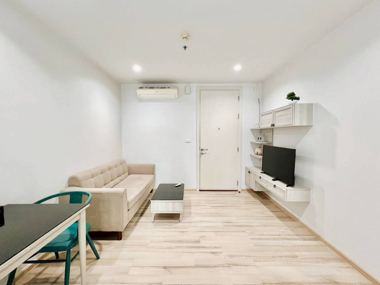 The Base Height WR-04360 3