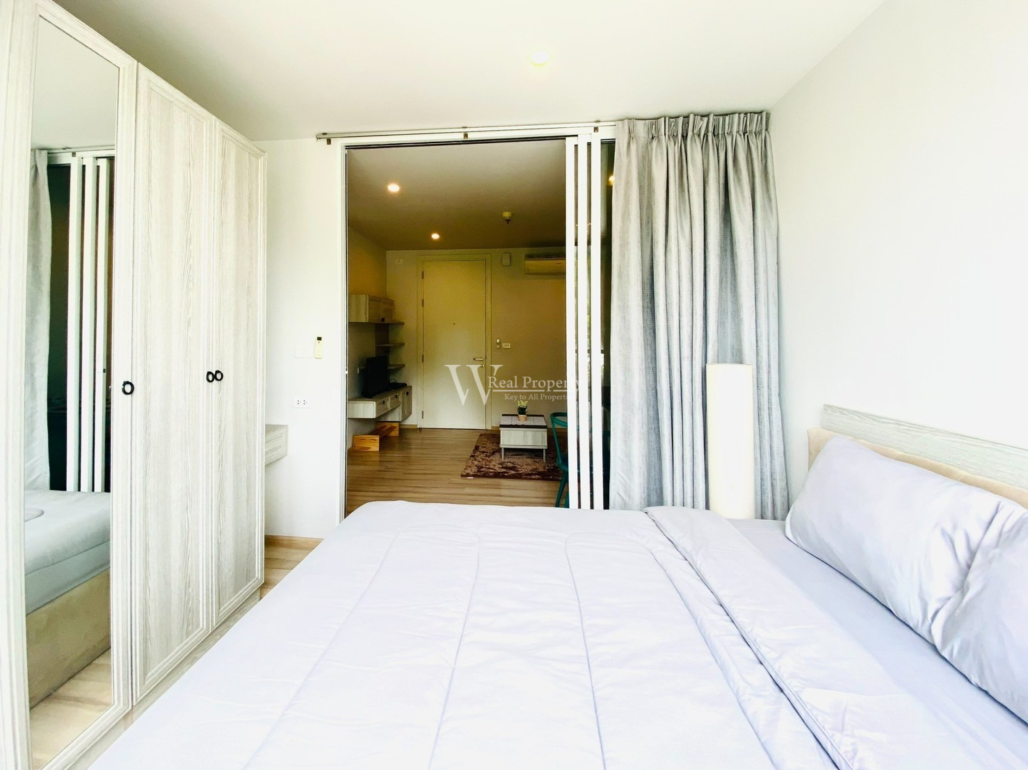 The Base Height WR-04361 7