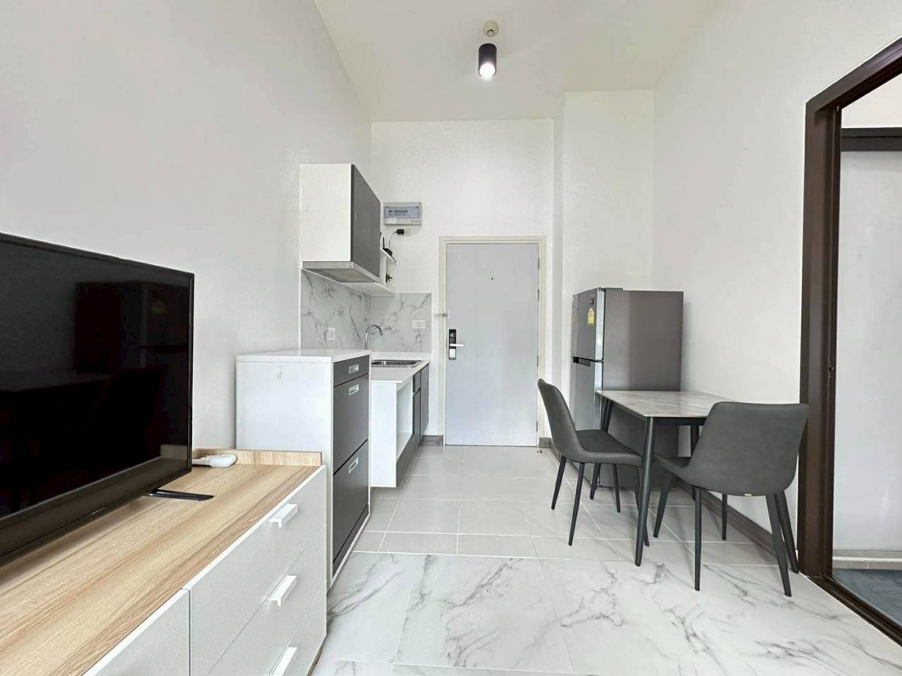 Zcape 3 Condominium WR-04365 2