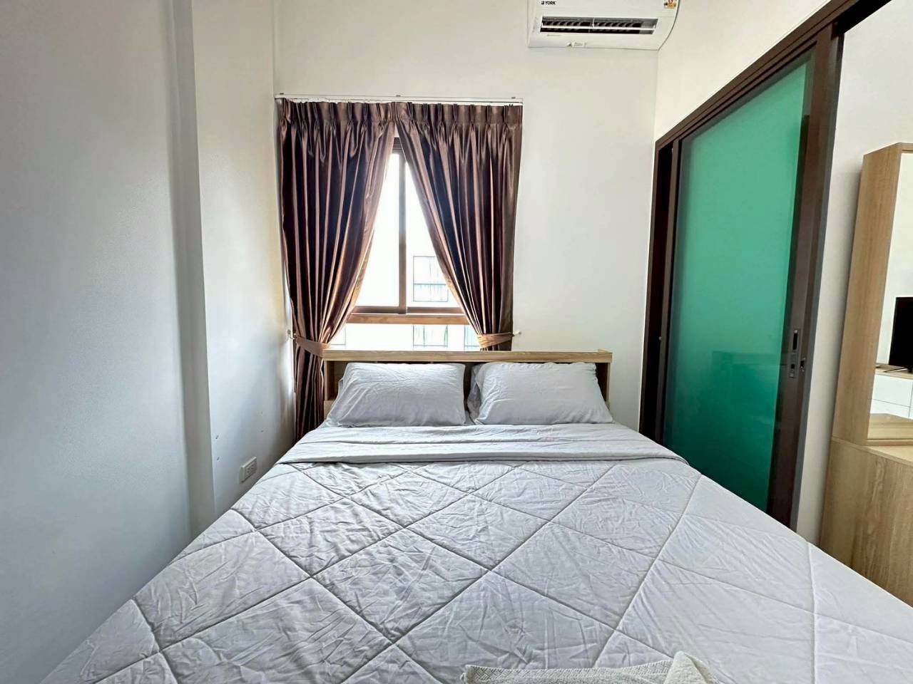 Zcape 3 Condominium WR-04365 3