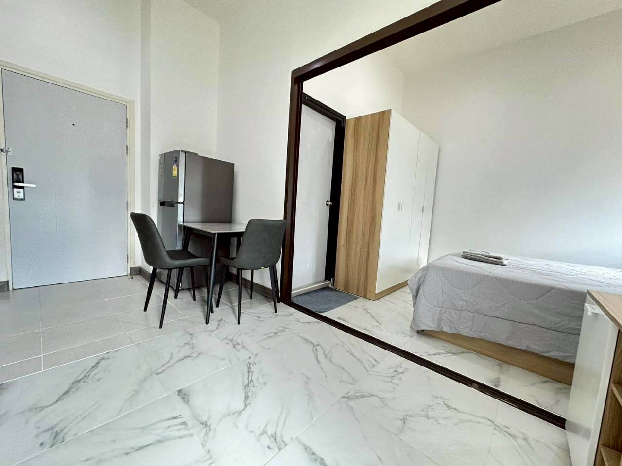 Zcape 3 Condominium WR-04365 4