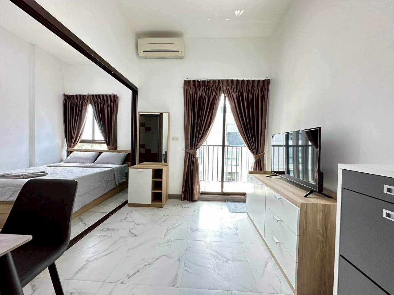 Zcape 3 Condominium WR-04365 6