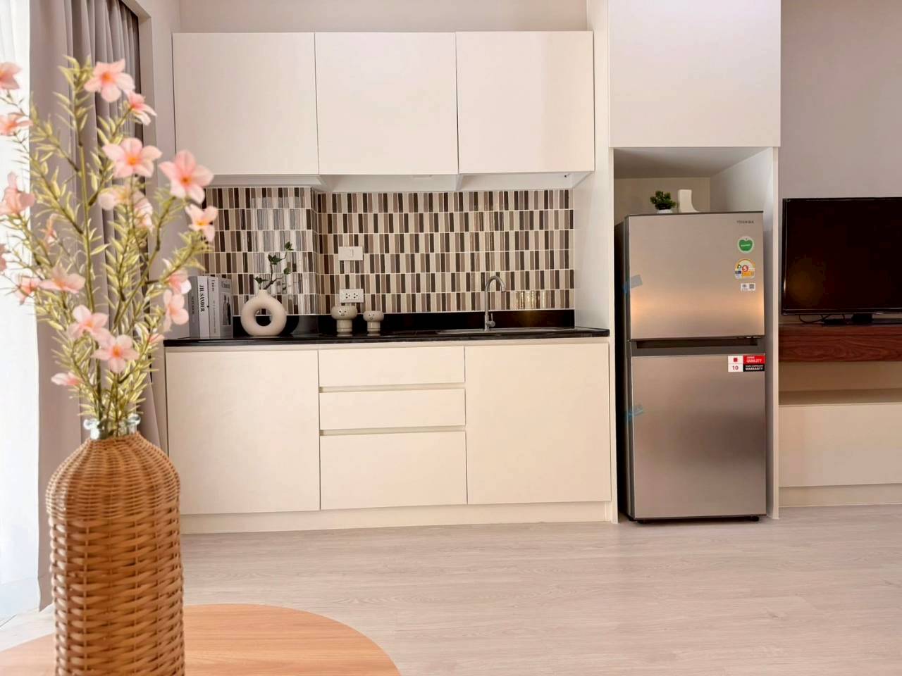 Phanason The Green Place Condominium WR-04368 7