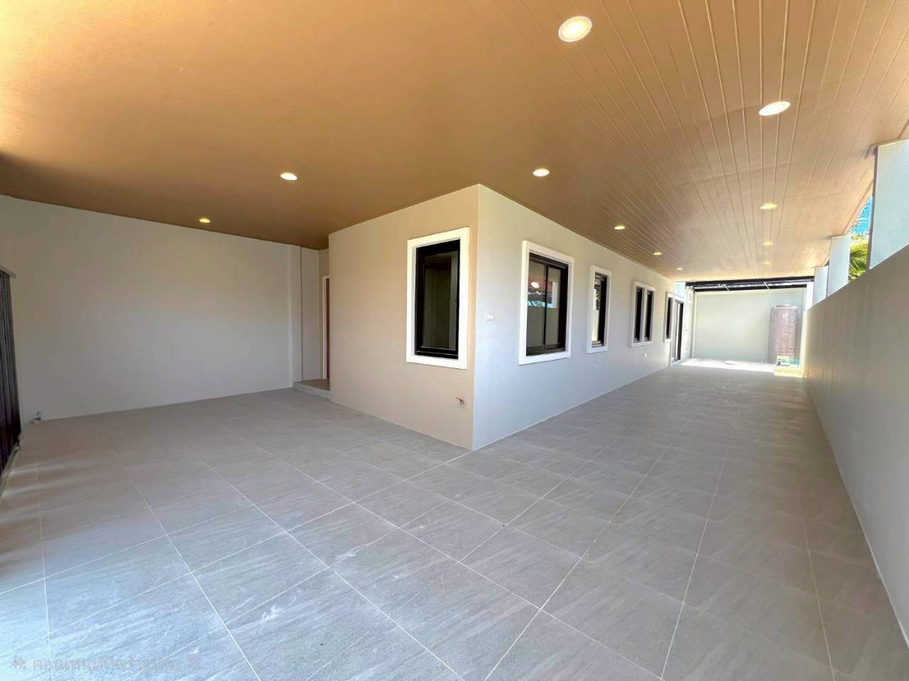 หมู่บ้านรัตนา WR-04376 10