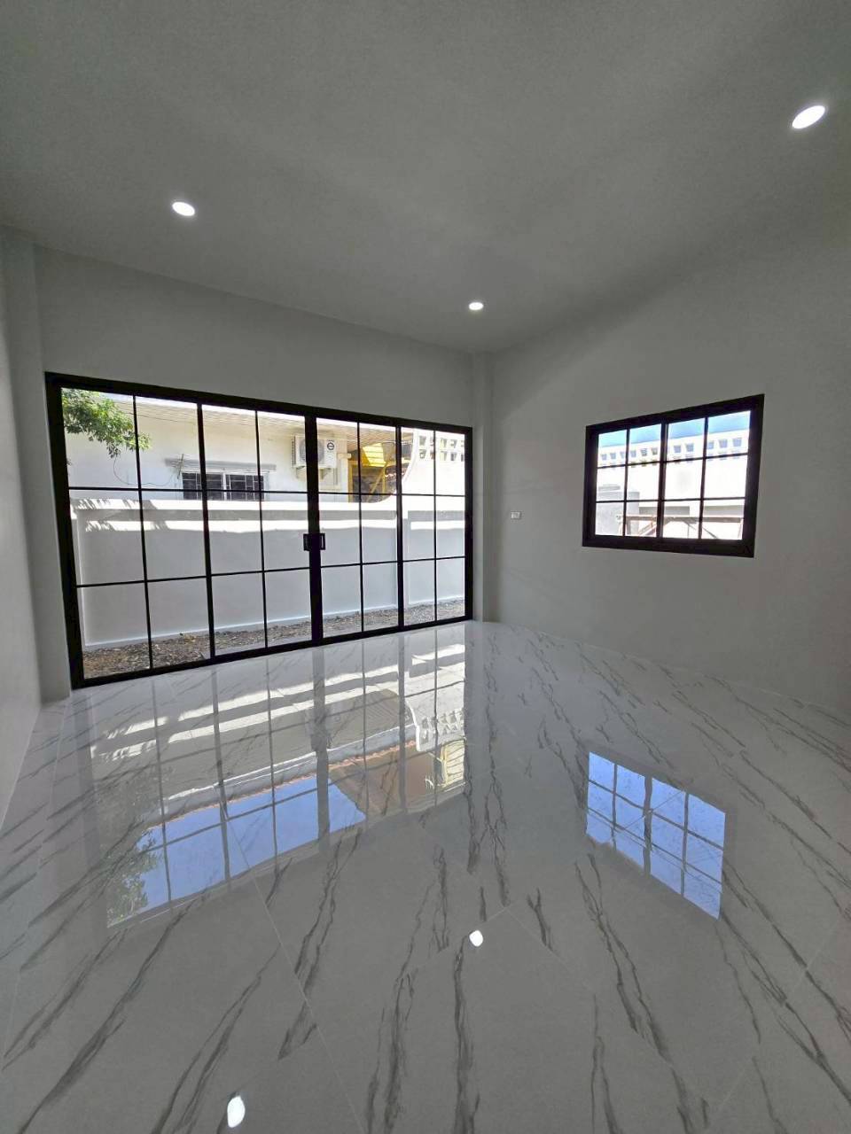 หมู่บ้านเคที นาบอน WR-04378 5