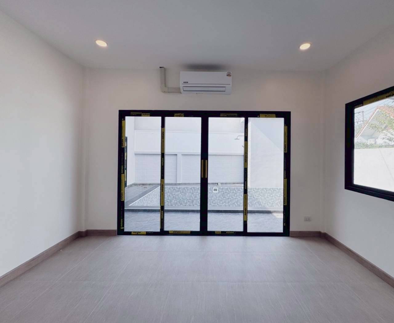 หมู่บ้านพูนทรัพย์ 2 WR-04380 4