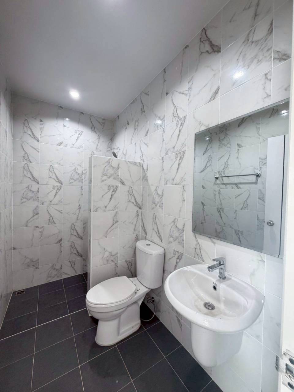 หมู่บ้านเจ้าฟ้าพรีเมียร์ เกาะแก้ว WR-04382 11