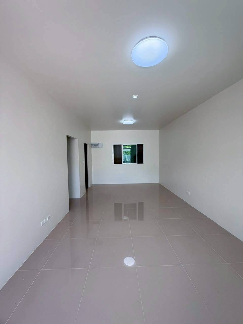 หมู่บ้านเจ้าฟ้าพรีเมียร์ เกาะแก้ว WR-04382 2