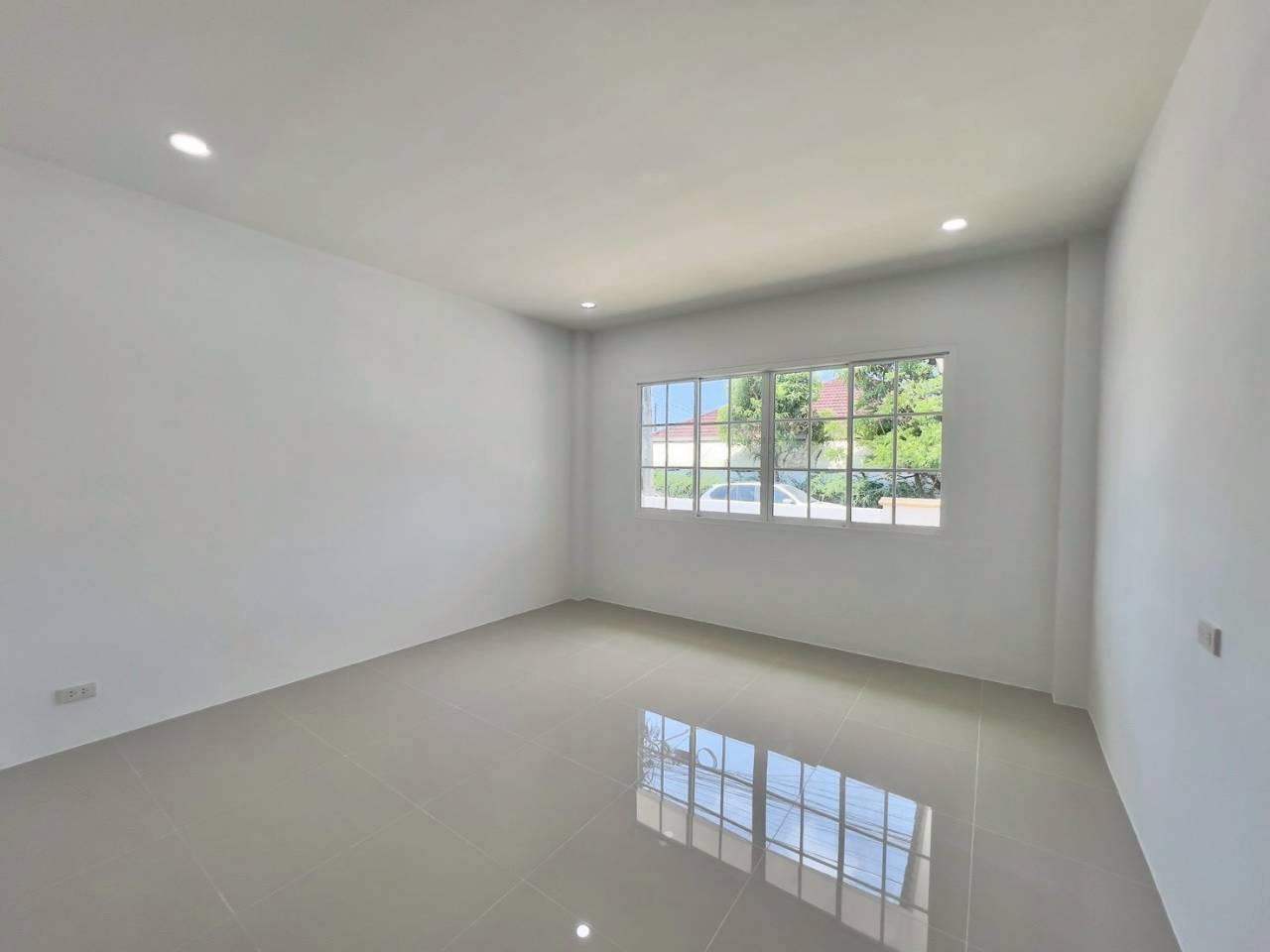 หมู่บ้านสวนเนรมิต 1 WR-04395 4