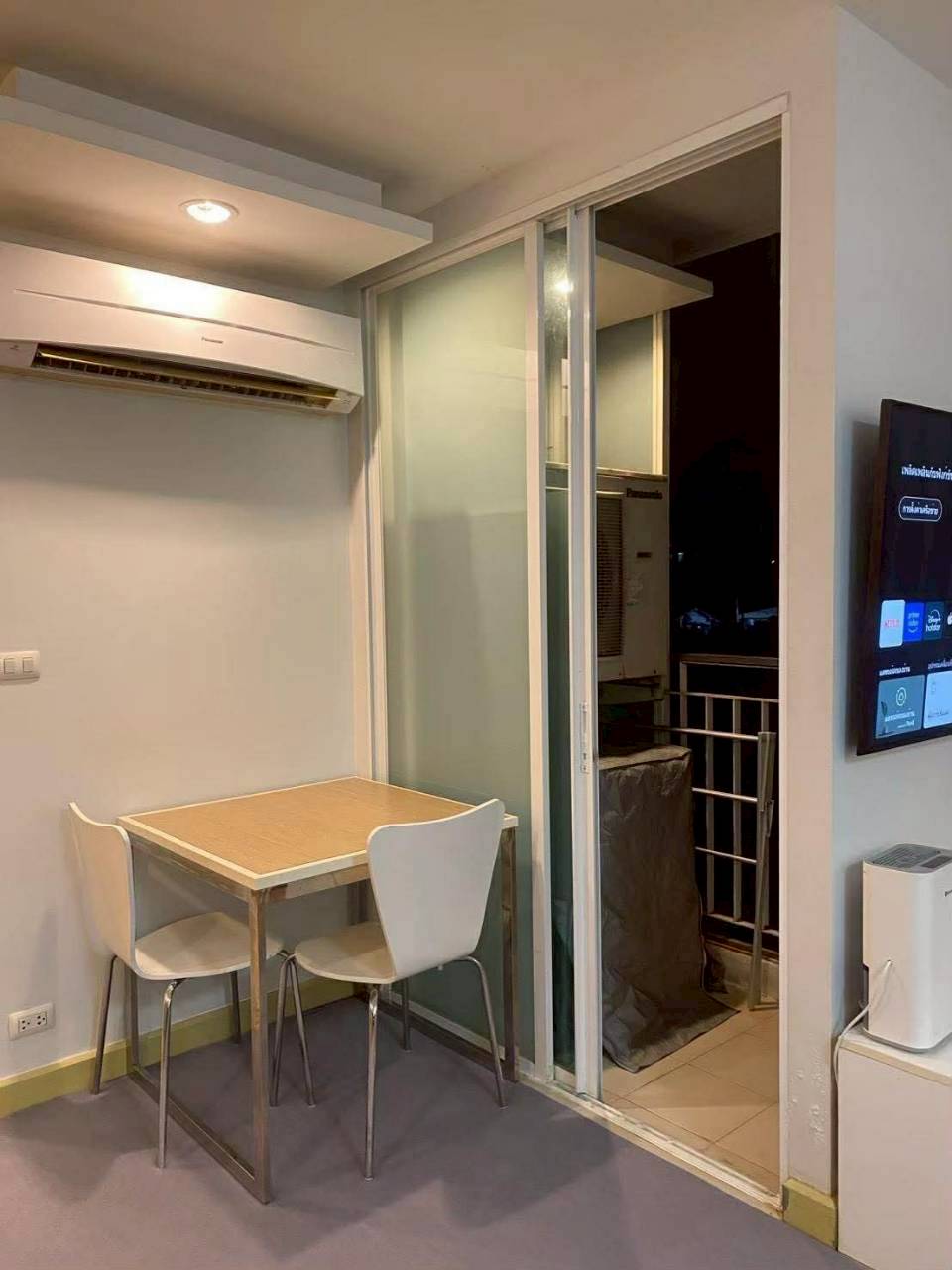 The Light Condominium WR-04398 5