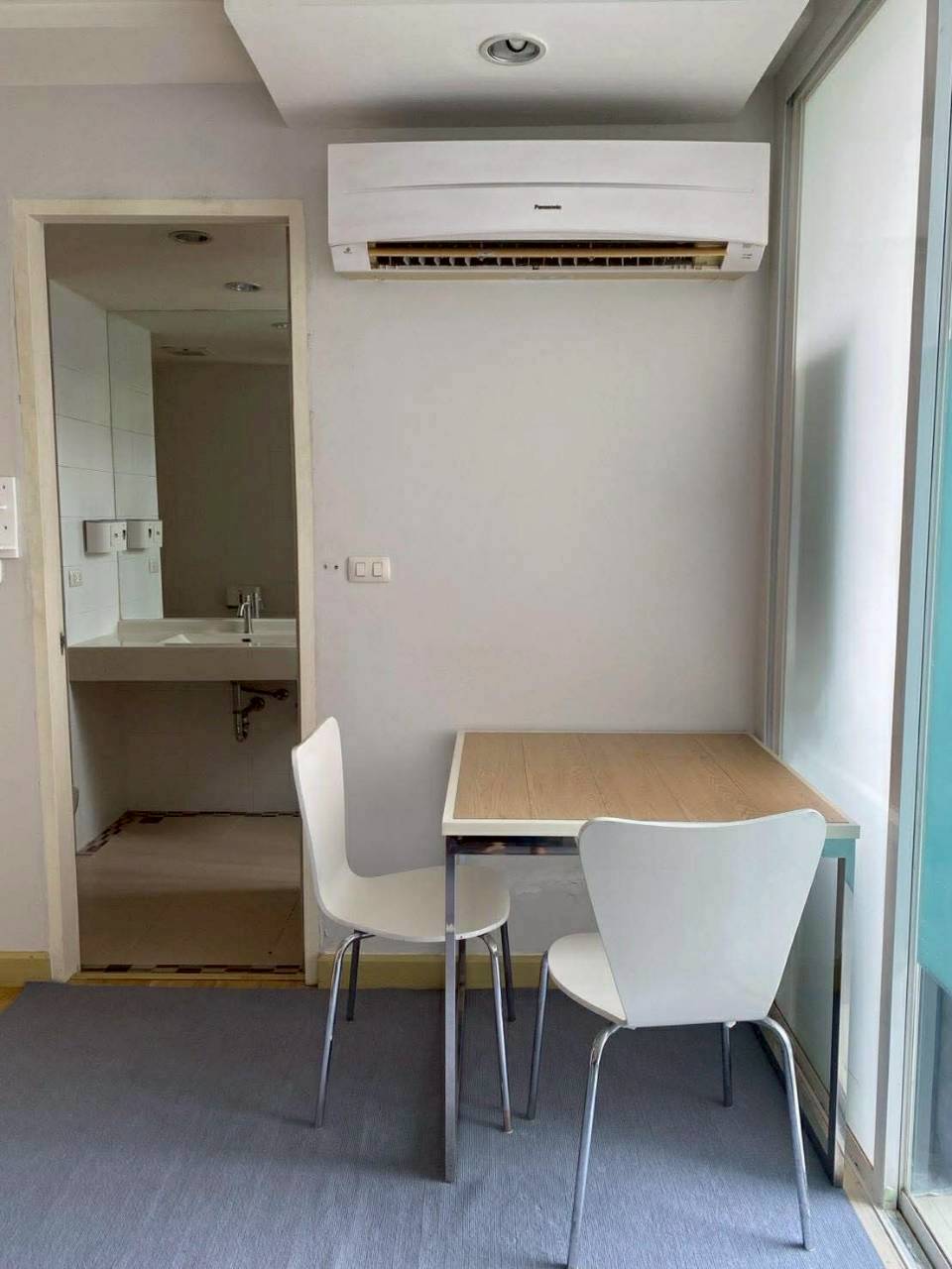 The Light Condominium WR-04398 7