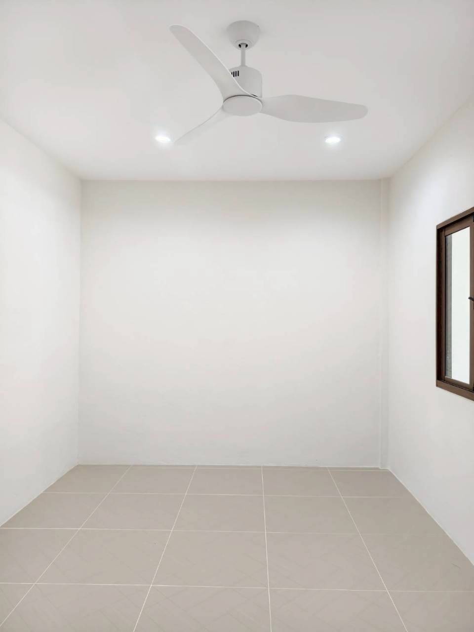 บ้านดอนวิลเลจ WR-04404 2