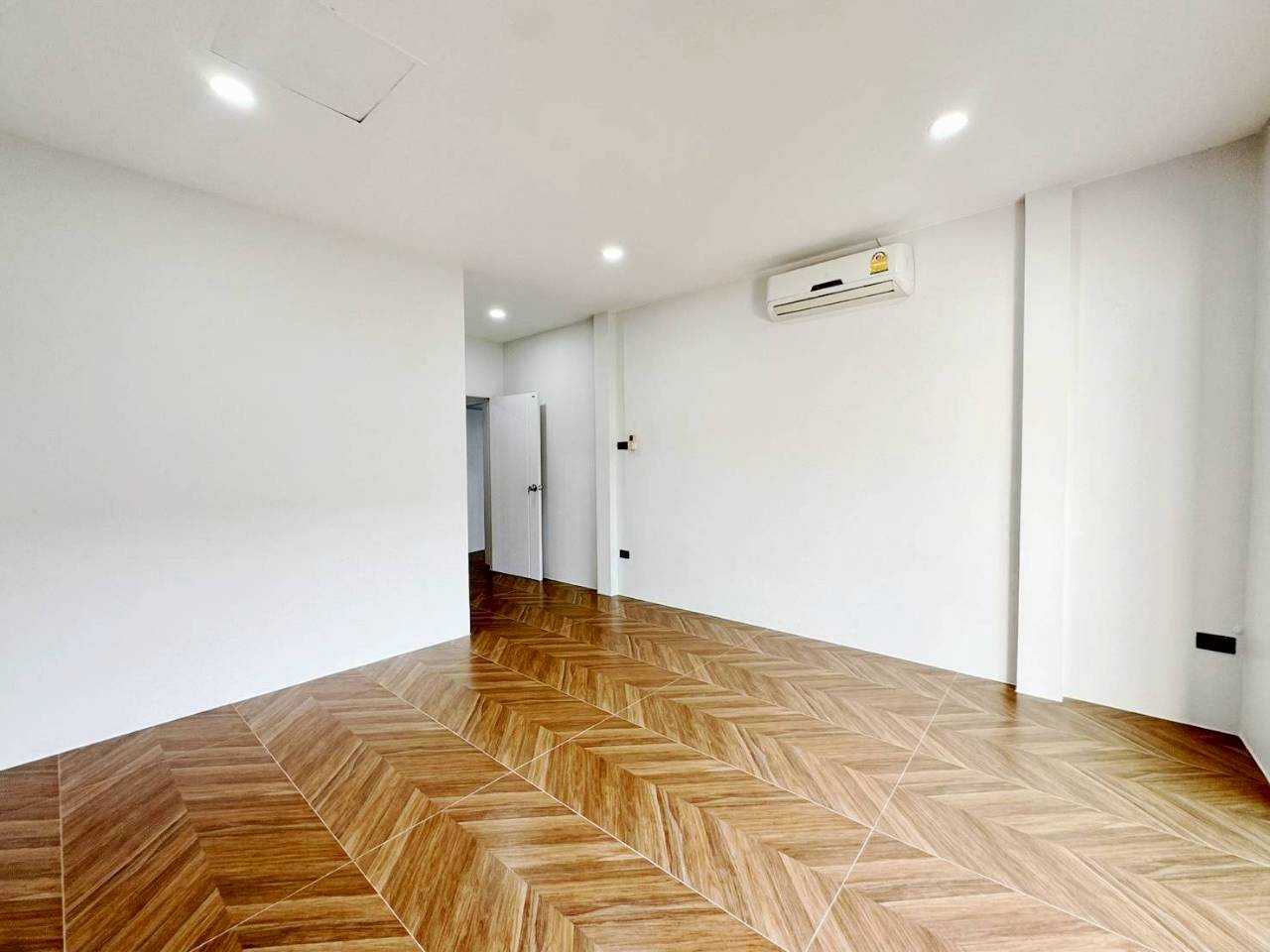 หมู่บ้านภูเก็ตวิลล่า 3 WR-04406 4