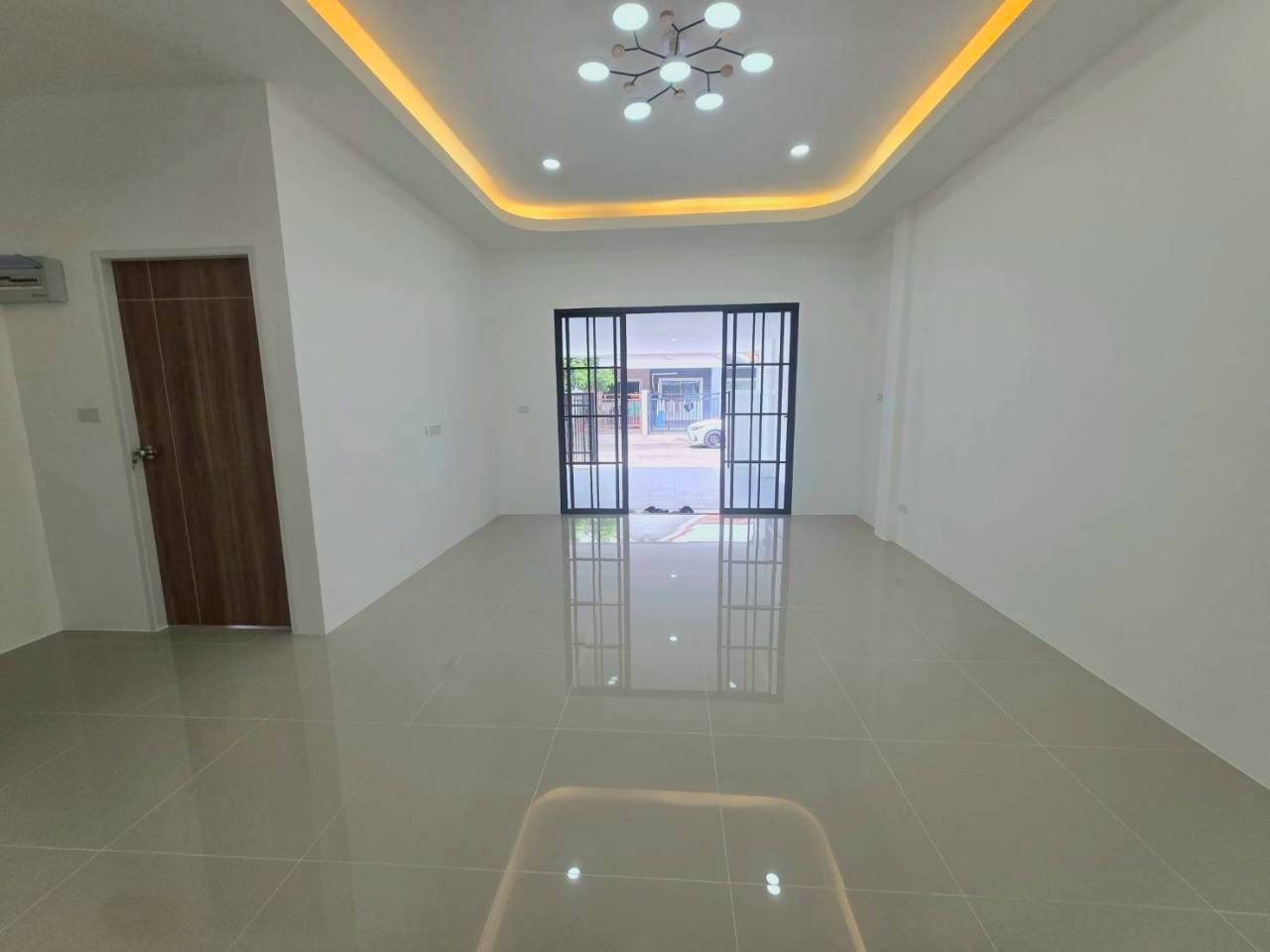 หมู่บ้านดุสิตบุรี WR-04427 2