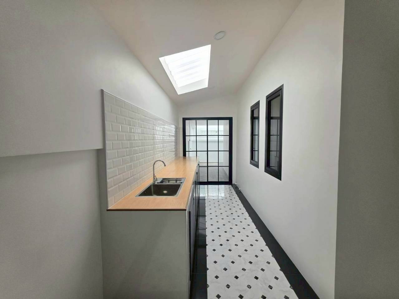 หมู่บ้านดุสิตบุรี WR-04427 7