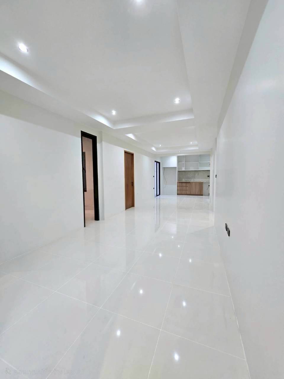 Land and House ปาริชาต WR-04428 2