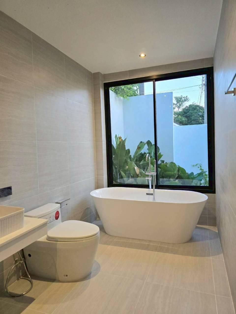 Land and House ปาริชาต WR-04428 9