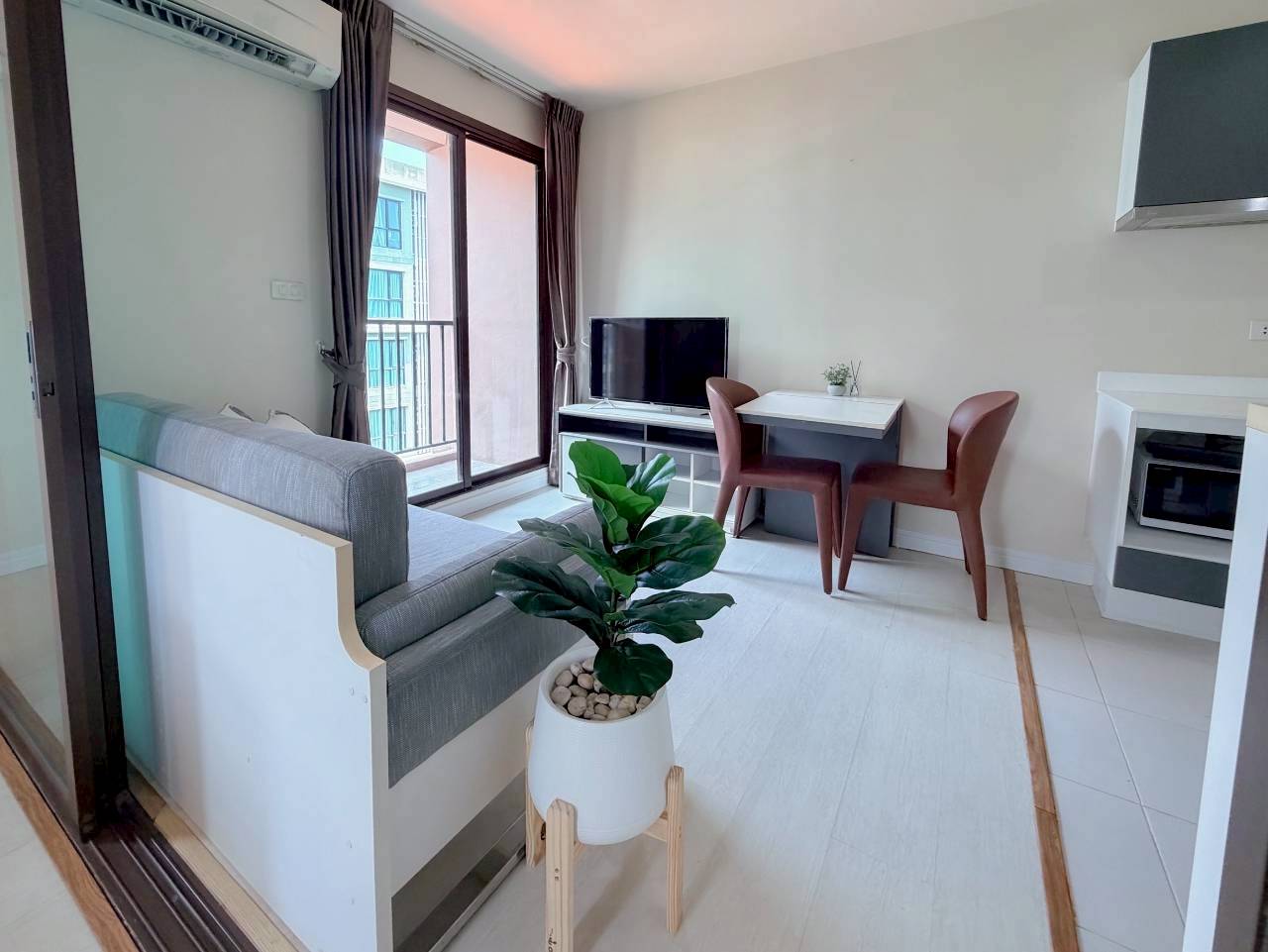 Zcape 3 Condominium WR-04435 2