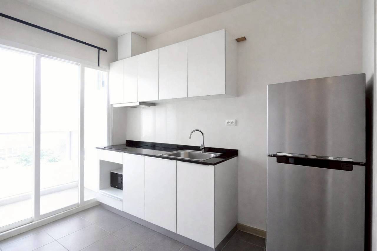 The Base Downtown WR-04441 4