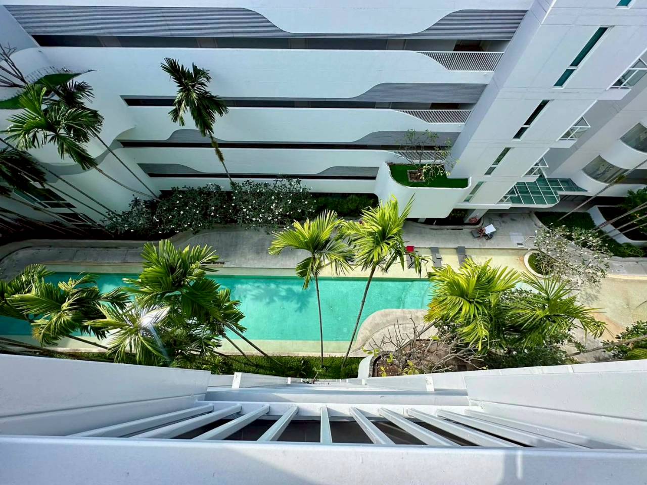 The Base Downtown WR-04441 5