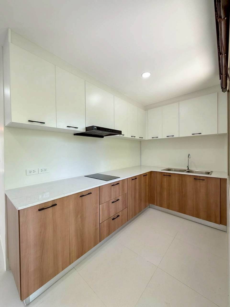 Land and House สีวลี WR-03332 11