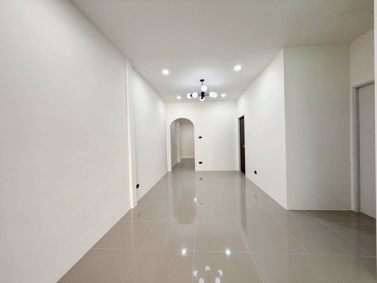 หมู่บ้านธารทอง 5 WR-04462 3
