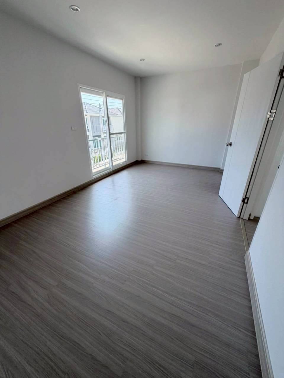 หมู่บ้านศุภาลัยเลควิว เกาะแก้ว WR-04466 6